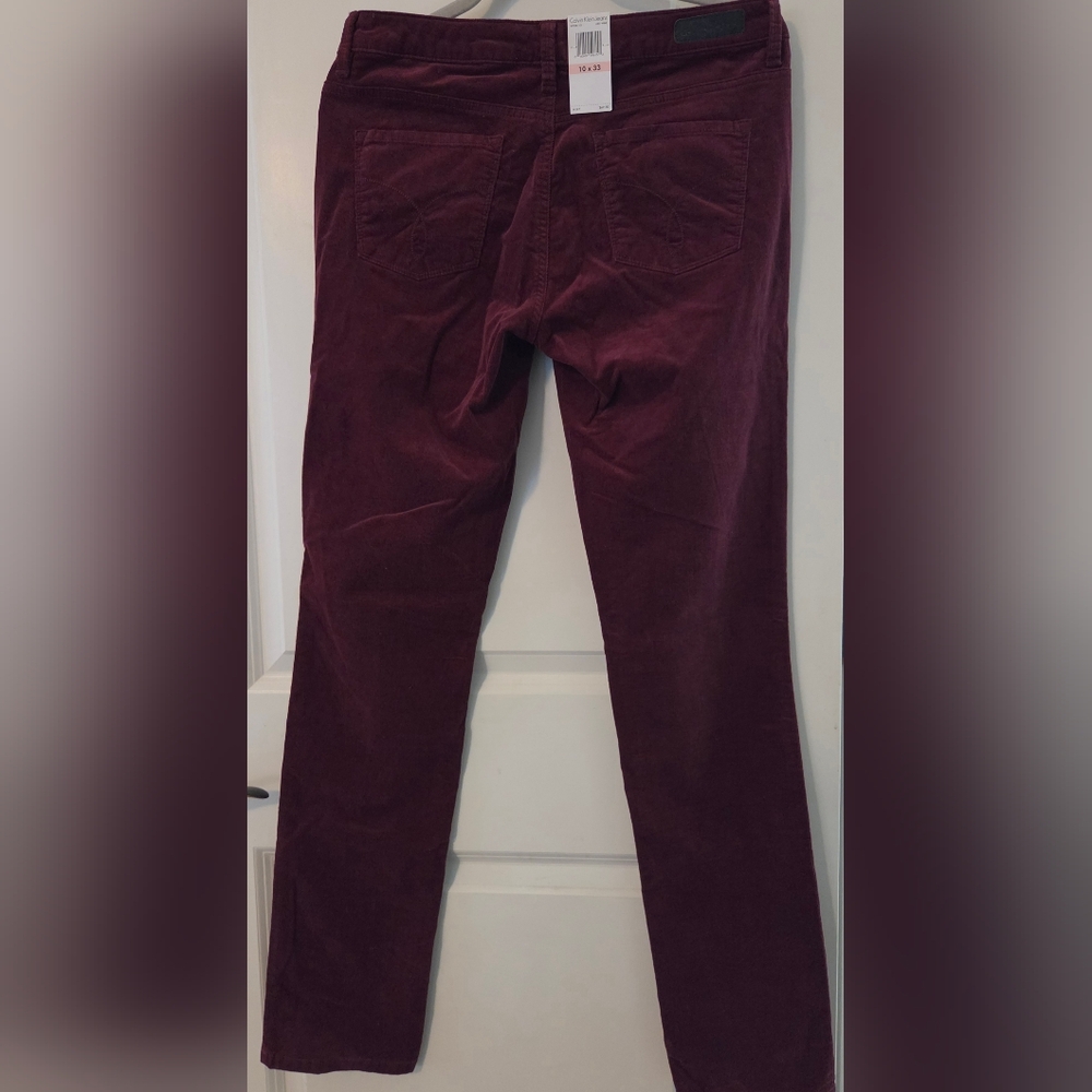 Calvin Klein Jeans - Burgundy